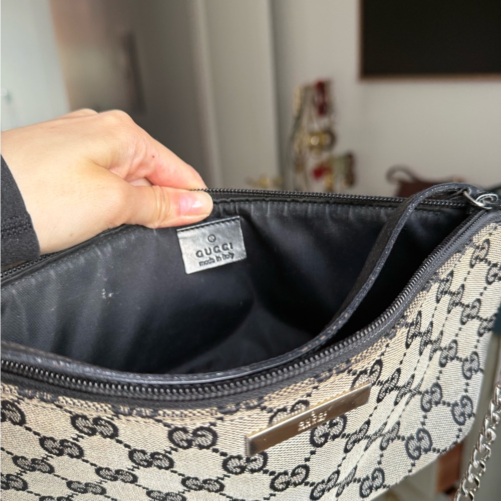 Vintage Gucci Pochette - Picture 5 of 9